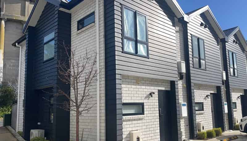 1/14 Ruakiwi Road, Hamilton Lake