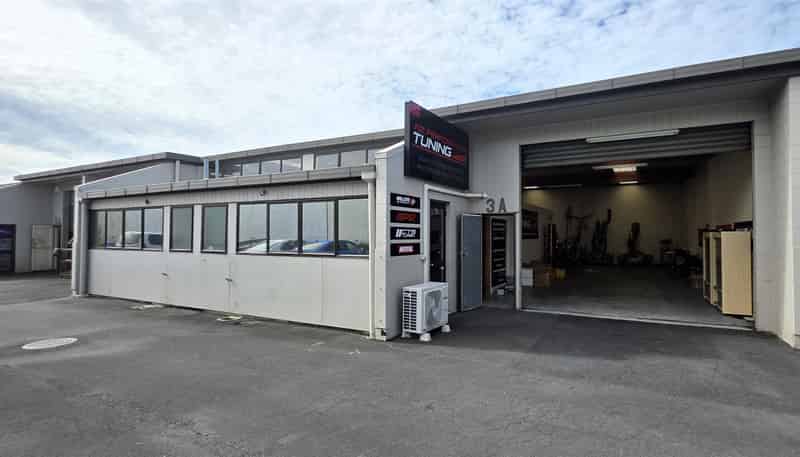  3A, 62 Henderson Valley Road, Henderson