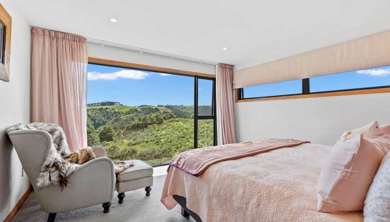1140 Russell Road, Helena Bay