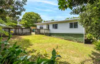 120 Wainui Road, Raglan