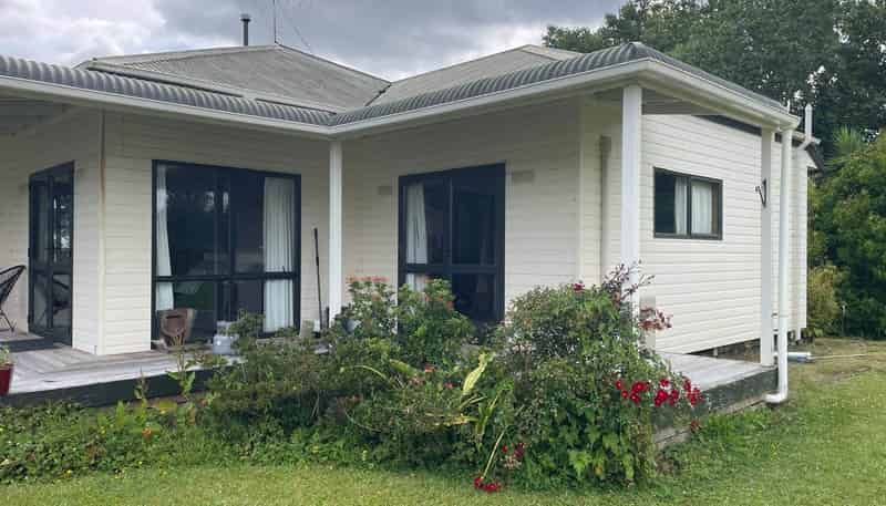 49 North Road, Clevedon