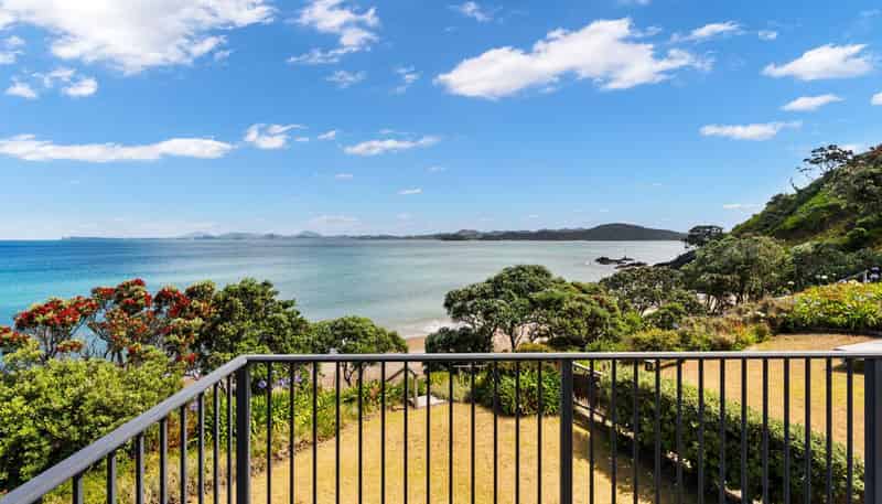 16 Whangaumu Street, Tutukaka