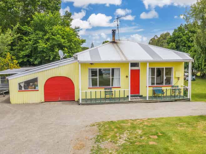 366 Arapaepae Road, Levin