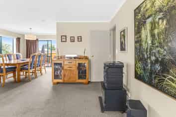 42 Highfields Drive, Katikati