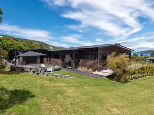 6 Kestrel Lane, Kinloch