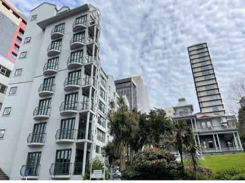 4E/57  Boulcott St, Te Aro