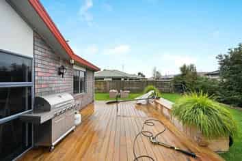 60 Bouverie Crescent, Flagstaff