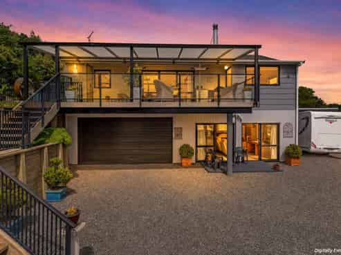 6 Turangitukua Terrace, Whareroa