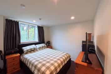 2M/3 Keystone Avenue, Mount Roskill