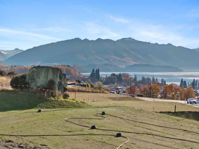 81 West Meadows Dr, Matuhituhi Subdivision, Wanaka