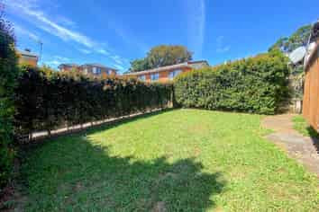 2/14 Whitmore Road, Mount Roskill