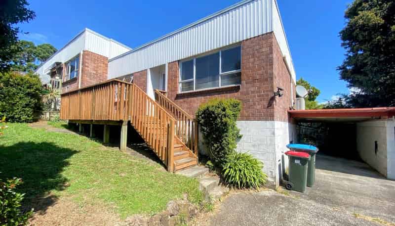 2/14 Whitmore Road, Mount Roskill