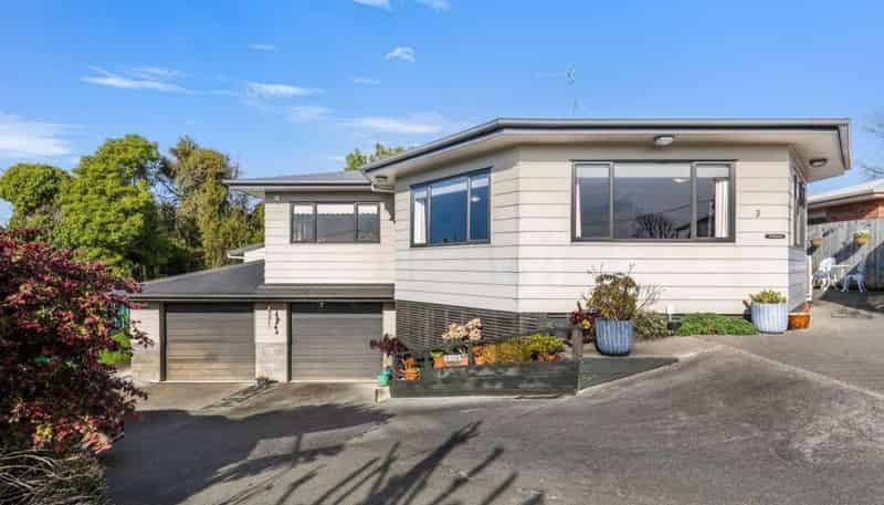 3 Russell Street, Marton