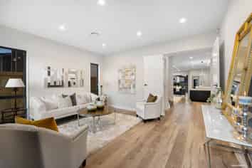 15 Downpatrick Drive, Flat Bush