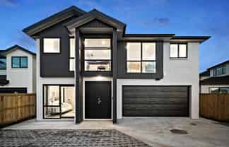 15 Downpatrick Drive, Flat Bush