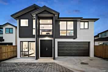 15 Downpatrick Drive, Flat Bush