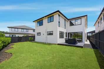 15 Downpatrick Drive, Flat Bush