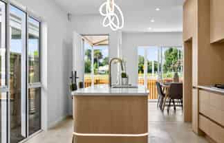 107 Tributary Parade, Karaka