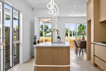 107 Tributary Parade, Karaka