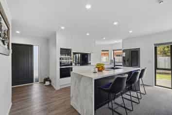 1162 East Coast Road, Kaiaua