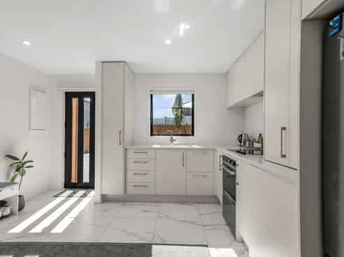 1/320 Oxford Terrace, Avalon