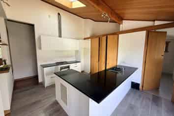 21 Princes Avenue, Mount Roskill