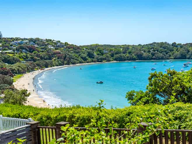 189 Ocean View Road, Oneroa