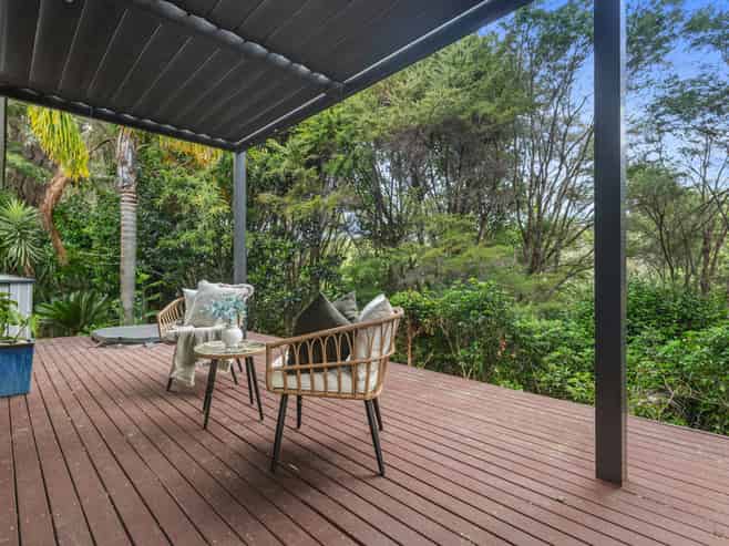 115 Bell Street, Judea