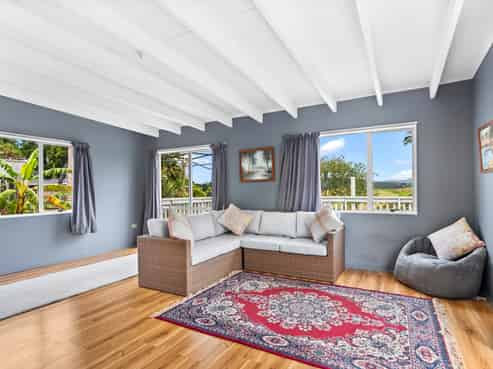 227 Portland Road, Portland