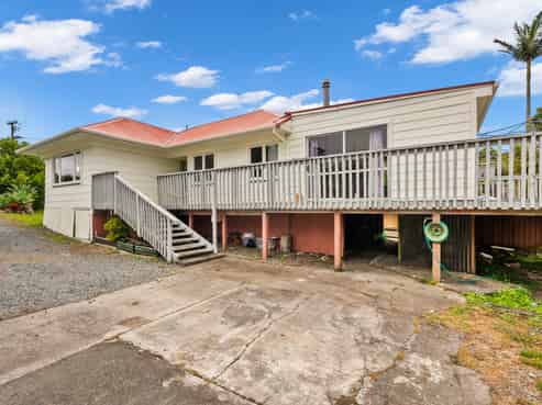 227 Portland Road, Portland