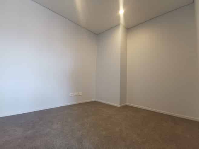 211/3 Kaipiho Lane , Albany