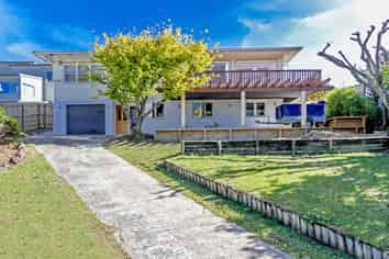 5 Windsor Place, Mairangi Bay