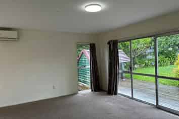 71 Kemp Road, Massey