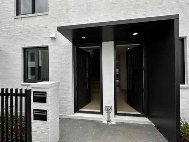 124 Taylors Road, Mount Albert