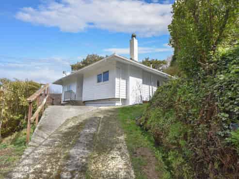 11 Morepork Lane, WAIPORI