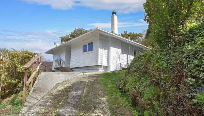 11 Morepork Lane, WAIPORI