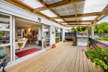 20 Dudley Road Lower, Inglewood