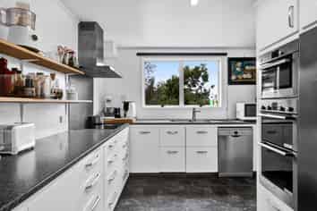 20 Dudley Road Lower, Inglewood