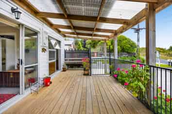 20 Dudley Road Lower, Inglewood