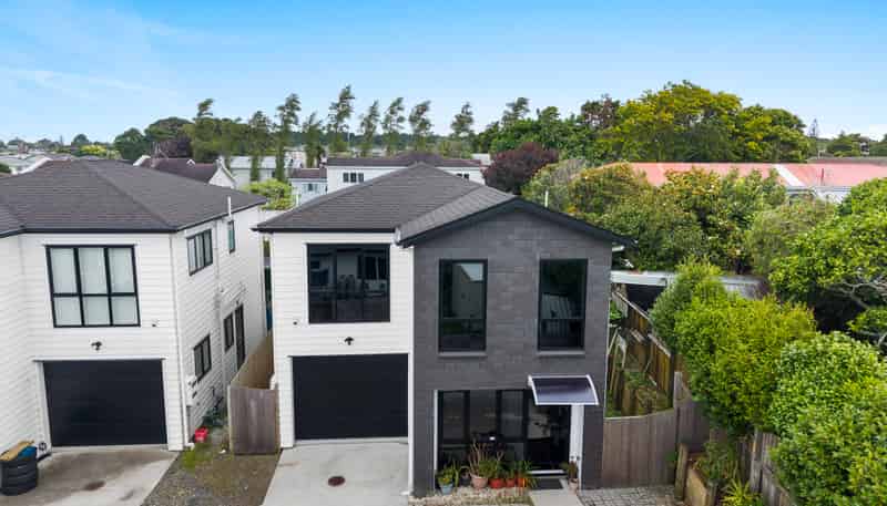 5E James Road, Manurewa