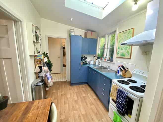 12 Myrtle Crescent, Mount Cook