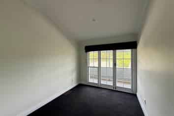 20F Roseberry Avenue, Birkenhead