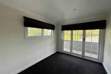 20F Roseberry Avenue, Birkenhead