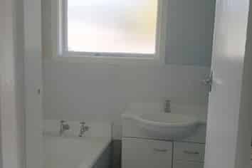 2/15 Harakeke Street, Riccarton