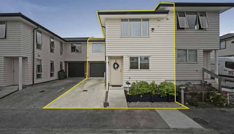 9 Akeake Lane, Manurewa