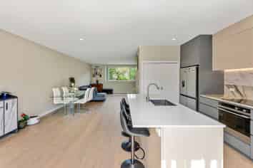 14/245 Kepa Road, Mission Bay