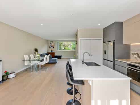 14/245 Kepa Road, Mission Bay