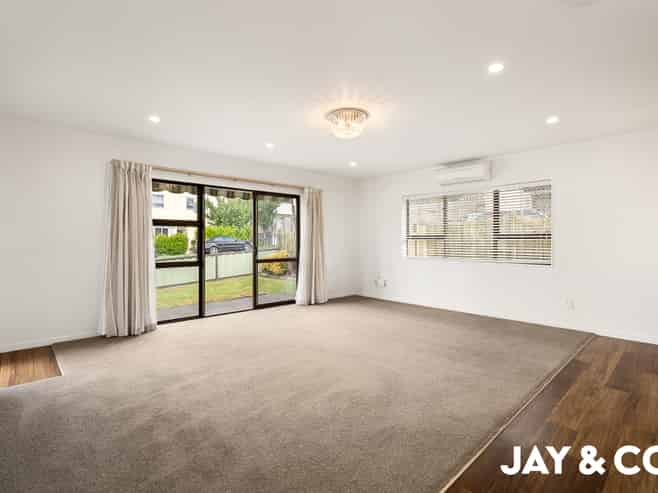2/27 Union Street, Papakura