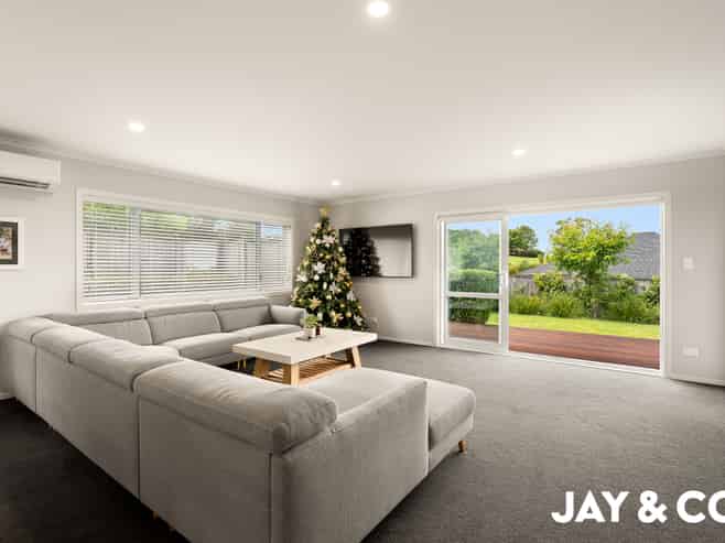 33 Nola Dawn Avenue, Papakura