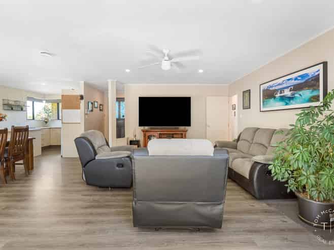 1 Eloise Place, Clendon Park